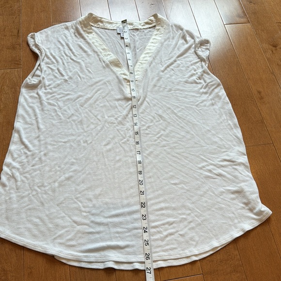 Peyton Jensen White Tunic Tank in Medium - Picture 4 of 6